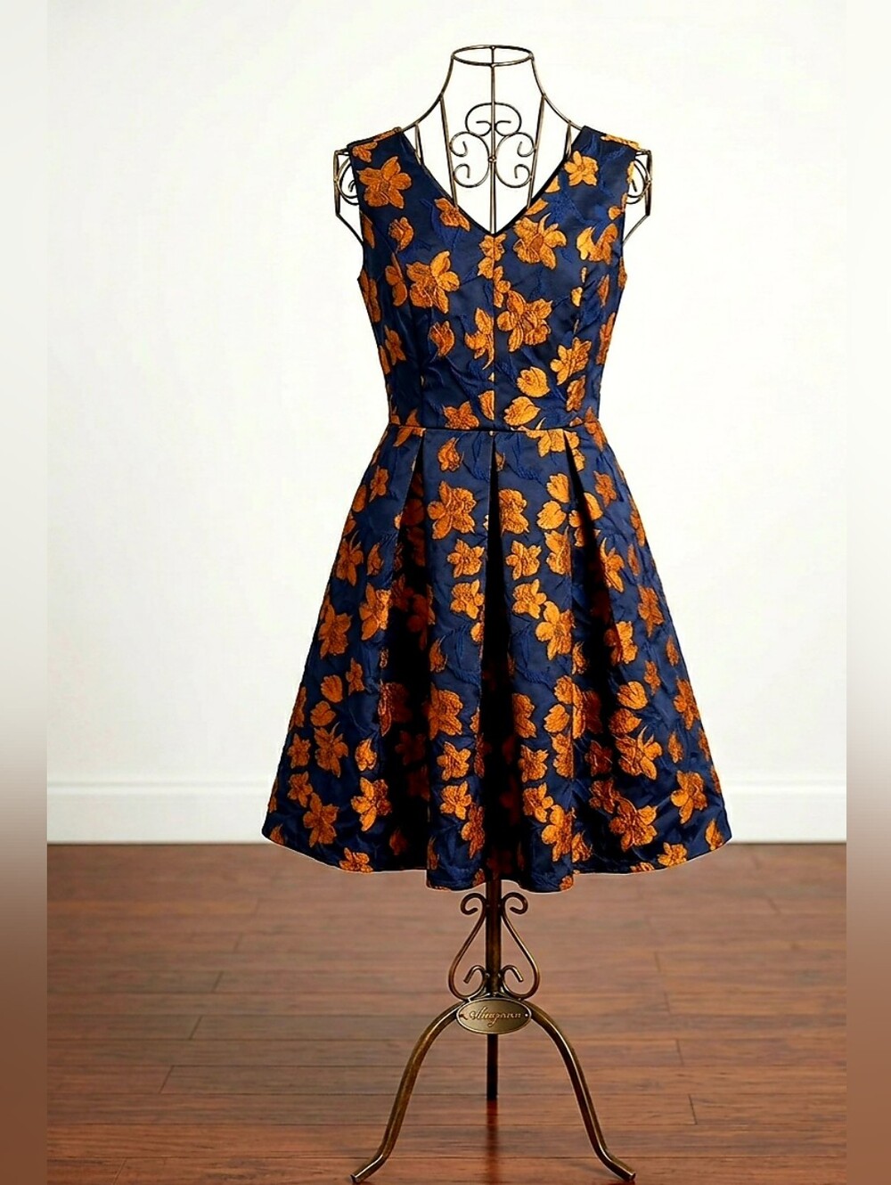 👑 Stunning Vintage AIIT Brocade Cocktail Dress - Navy & Bronze Floral